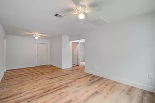 5505 Southlea St, Houston, TX 77033 - Photo 17