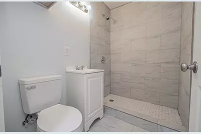 5505 Southlea Street, Houston, TX 77033 - Photo 13