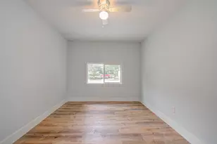 5505 Southlea St, Houston, TX 77033 - Photo 7