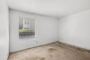 2100 Tanglewilde St, Houston, TX 77063 - Photo 13