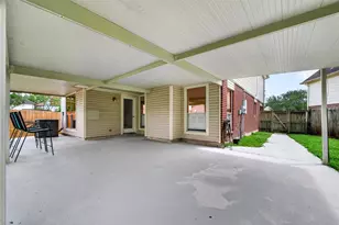 3608 Lochmoor Ln, Pearland, TX 77581 - Photo 45