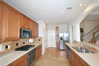 4810 Zachary Lane, Sugar Land, TX 77479 - Photo 7