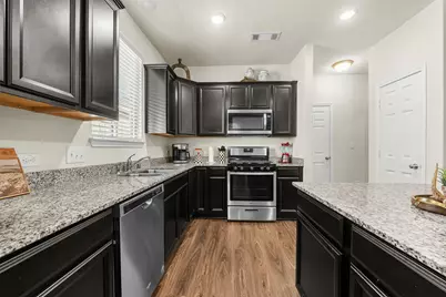 4041 Timber Sapp Drive, Conroe, TX 77304 - Photo 13