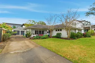 4054 Dumbarton St, Houston, TX 77025 - Photo 5