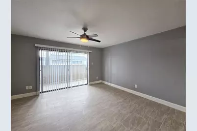 8421 Hearth Drive #31, Houston, TX 77054 - Photo 5