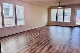 31838 Settlers Rdg Ln, Fulshear, TX 77441 - Photo 9