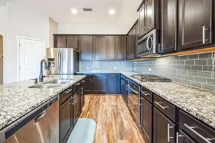 3414 Lake Ct, Rosharon, TX 77583 - Photo 5