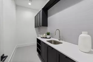 963 W 41st St, Houston, TX 77018 - Photo 27