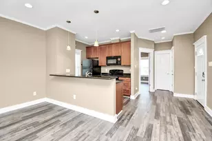 9022 Topaz St, Houston, TX 77063 - Photo 7