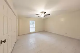 49 Blue Fox Rd, The Woodlands, TX 77380 - Photo 7