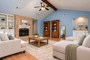 15727 Beechnut St, Houston, TX 77083 - Photo 9