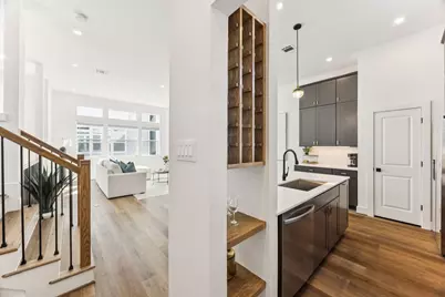 2125 Hoskins Drive #B, Houston, TX 77080 - Photo 3