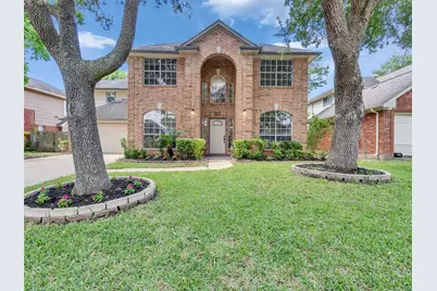 246 Cedar Elm Lane, Sugar Land, TX 77479 - Photo 3