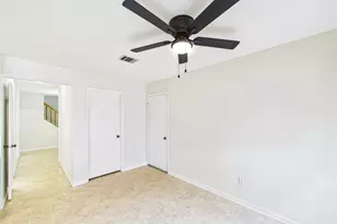 814 Lochnell Dr, Houston, TX 77062 - Photo 11