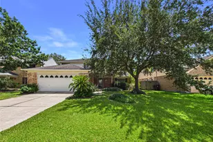 814 Lochnell Dr, Houston, TX 77062 - Photo 1