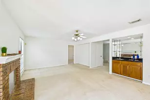 814 Lochnell Dr, Houston, TX 77062 - Photo 17