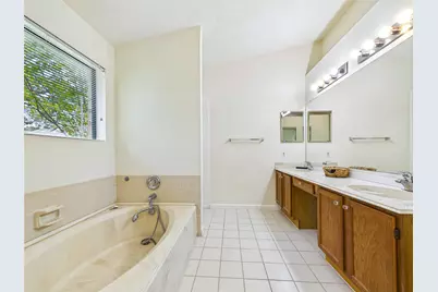 814 Lochnell Drive, Houston, TX 77062 - Photo 27