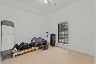 9700 Jay Rd, Hitchcock, TX 77563 - Photo 29