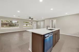 811 Sara Rose St, Houston, TX 77018 - Photo 9