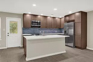 811 Sara Rose St, Houston, TX 77018 - Photo 7