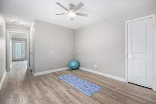 15411 Park Estates Ln, Houston, TX 77062 - Photo 21