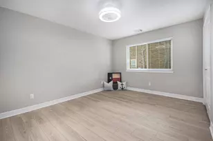 15411 Park Estates Ln, Houston, TX 77062 - Photo 17