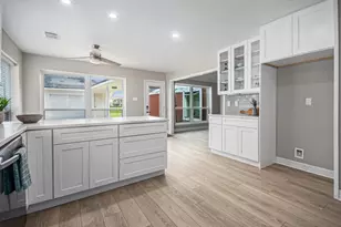 15411 Park Estates Ln, Houston, TX 77062 - Photo 13