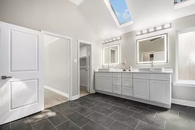 15411 Park Estates Lane, Houston, TX 77062 - Photo 25