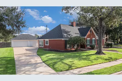 15411 Park Estates Lane, Houston, TX 77062 - Photo 33