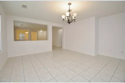 13118 Crescent Manor Lane, Houston, TX 77072 - Photo 15