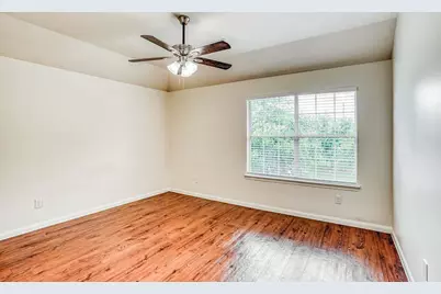 18747 Dennington Drive, Katy, TX 77449 - Photo 9