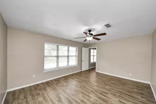 2706 Stetson Ln, Houston, TX 77043 - Photo 25