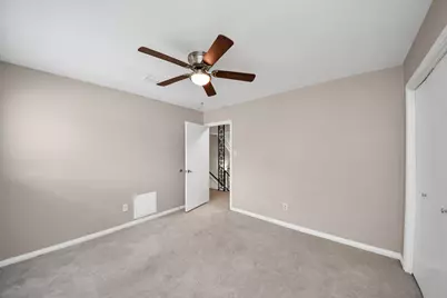 2706 Stetson Lane, Houston, TX 77043 - Photo 33