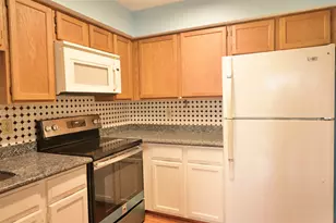 10555 Turtlewood Ct, Houston, TX 77072 - Photo 11