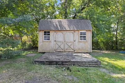 315 N 3rd Street, Nederland, TX 77627 - Photo 21