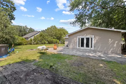 315 N 3rd Street, Nederland, TX 77627 - Photo 19