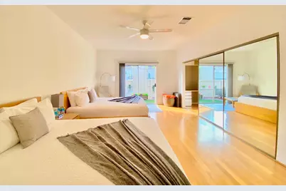 3800 Tanglewilde Street #402, Houston, TX 77063 - Photo 17