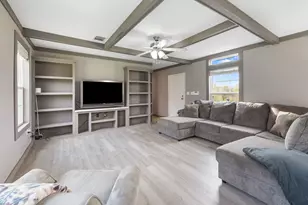 319 Berry Creek Dr, Caldwell, TX 77836 - Photo 5
