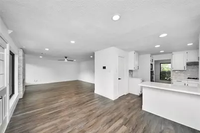 8510 Canyon Pine Drive, Spring, TX 77379 - Photo 11