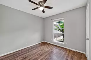 1811 Crosscoach Ln, Katy, TX 77449 - Photo 21