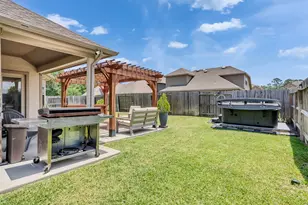 27997 Lone Hollow Ln, Spring, TX 77386 - Photo 9