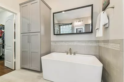 13923 Desert Trace Court, Houston, TX 77044 - Photo 3