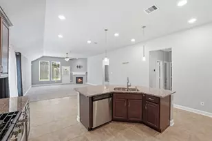 1911 Cedar Ridge Ln, Pearland, TX 77089 - Photo 9