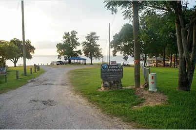 173 Lazy Water Drive, Livingston, TX 77351 - Photo 33