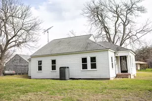 400 N Brazos St, Burton, TX 77835 - Photo 23