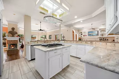 15015 Turkey Trail Court, Houston, TX 77079 - Photo 11