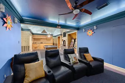 15015 Turkey Trail Court, Houston, TX 77079 - Photo 27