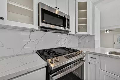 15914 Val Vista Drive, Houston, TX 77083 - Photo 23