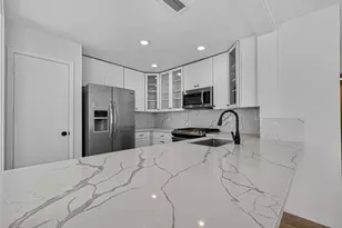 15914 Val Vista Dr, Houston, TX 77083 - Photo 25
