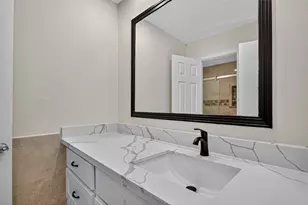 15914 Val Vista Dr, Houston, TX 77083 - Photo 31
